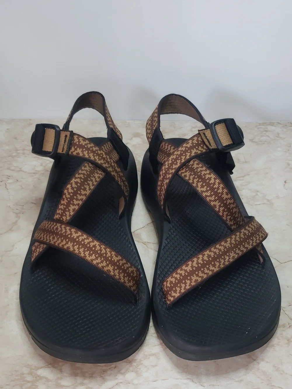 Chaco Brown Mens Strappy Sports Sandals Size 12